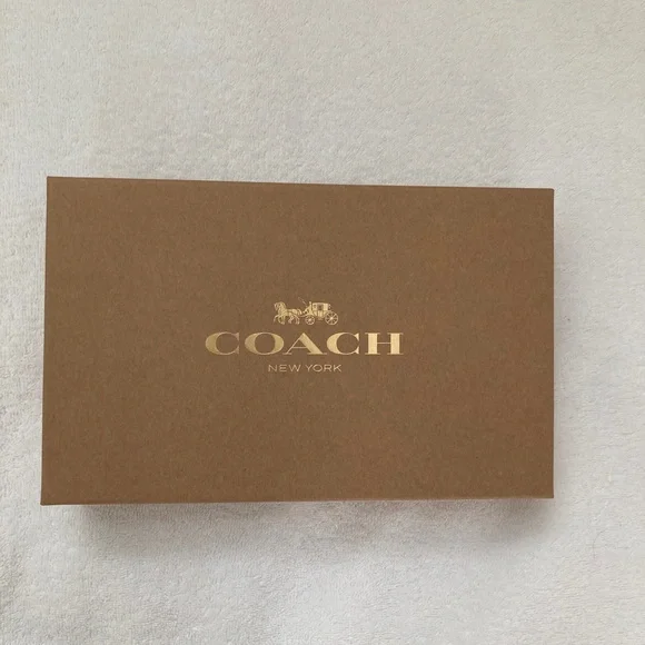 SOLD - Coach Boxed Corner Zip Wristlet (with 2 Detachable Charms) - Picture 3 of 4